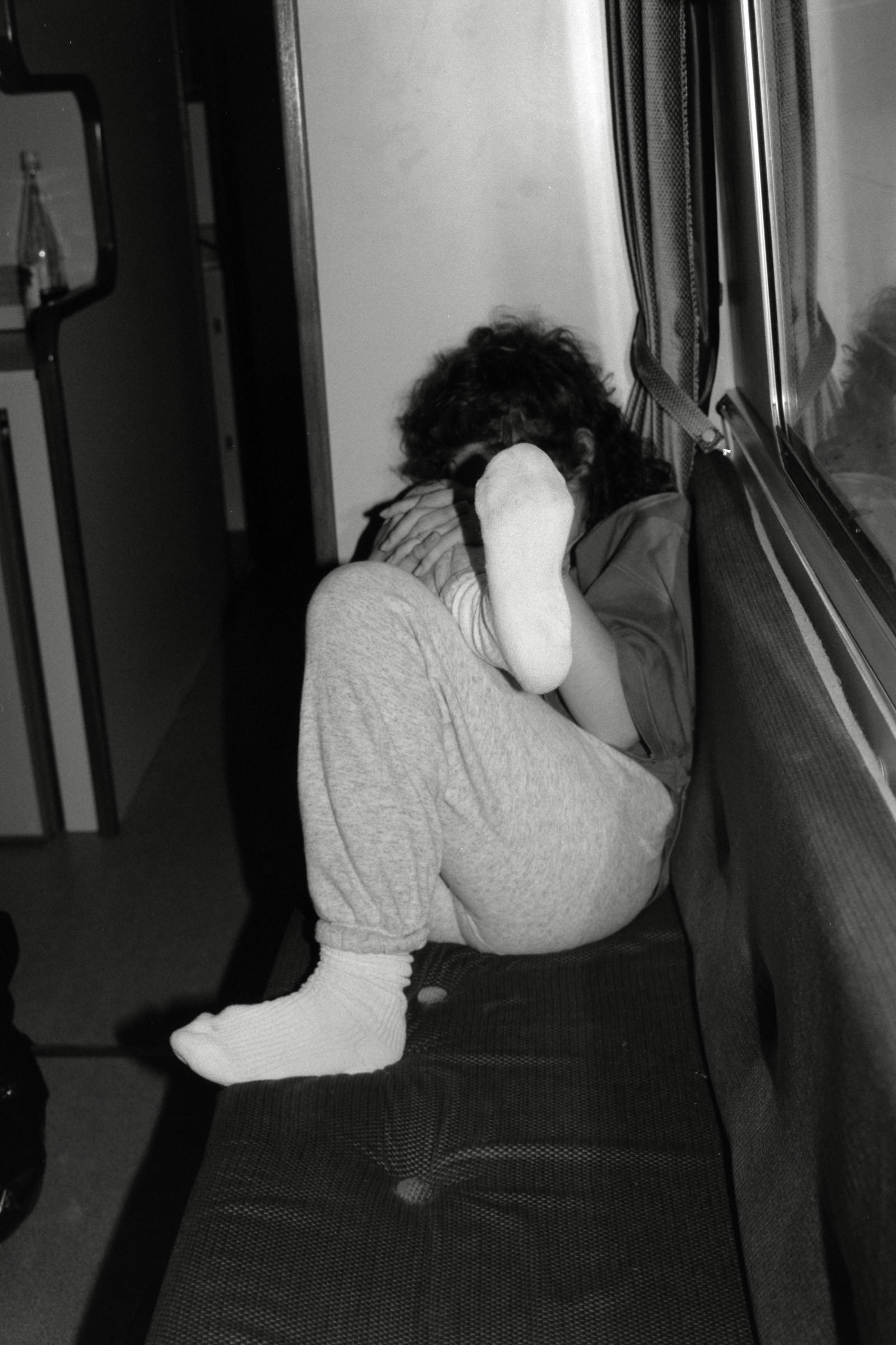 AHP F1990 09 005 sc250506 img03 NLP